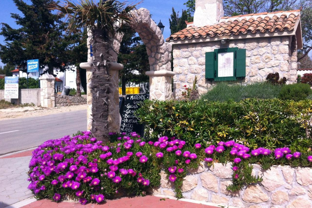 Apartments With A Parking Space Vrsi - Mulo, Zadar - 3276 Extérieur photo